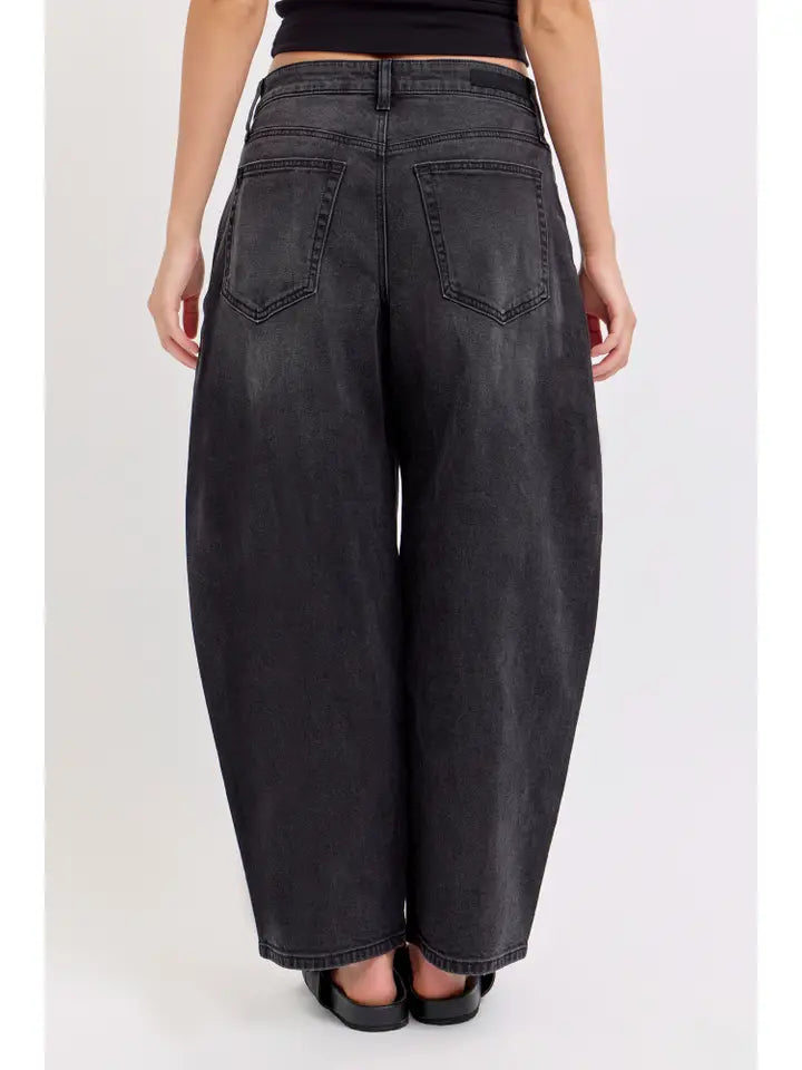Black Barrel Leg Jean
